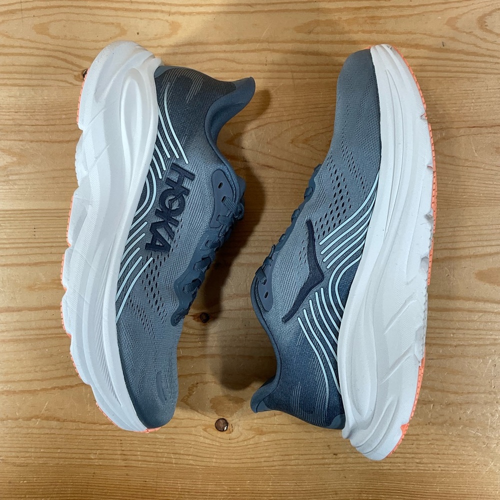 Hoka One Clifton 11 Running Shoes Women’s 8 B Grey White 1176573 FYGL - Picture 6 of 9